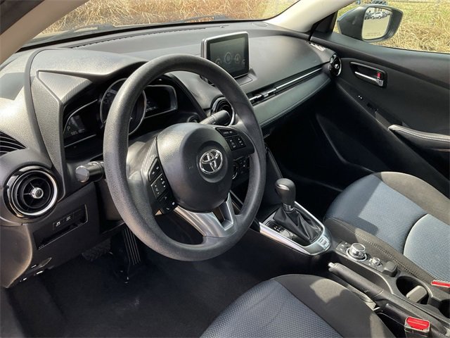 Thumbnail: 2017 Toyota Yaris iA - 10