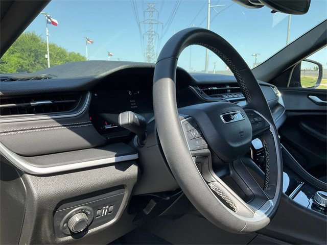 Thumbnail: 2024 Jeep Grand Cherokee L - 10