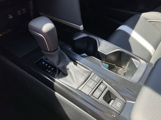 Thumbnail: 2026 Toyota Camry - 25