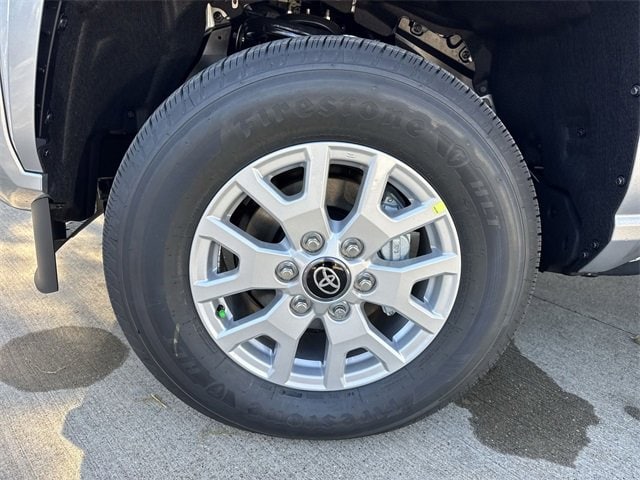 Thumbnail: 2025 Toyota Tacoma - 12