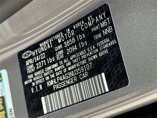 Thumbnail: 2022 Hyundai Elantra - 28