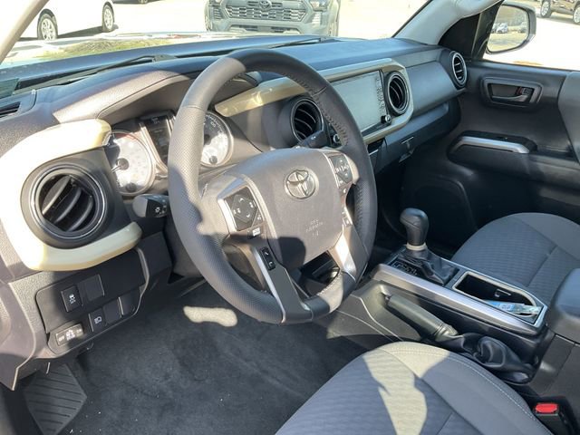 Thumbnail: 2023 Toyota Tacoma - 10