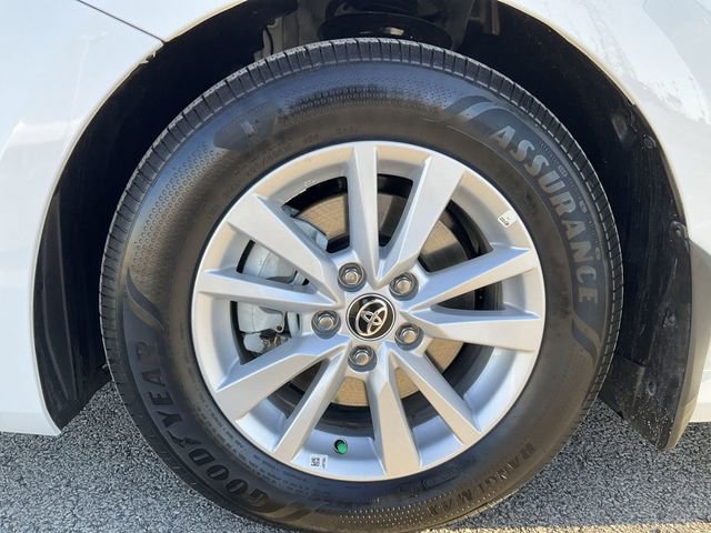 Thumbnail: 2026 Toyota Camry - 12