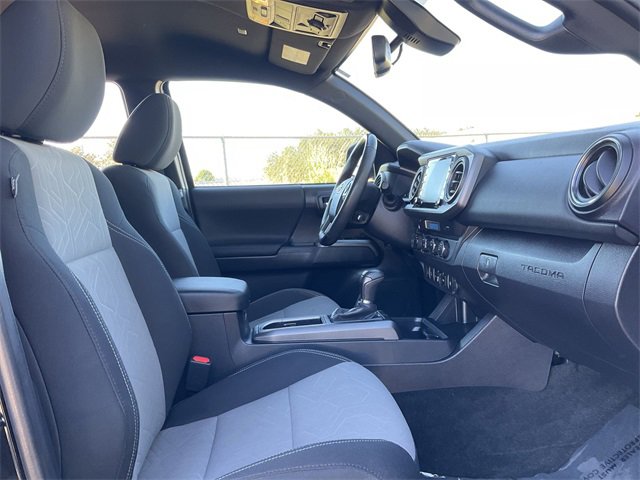 Thumbnail: 2023 Toyota Tacoma - 17