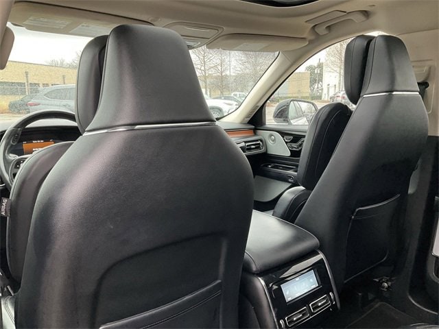 Thumbnail: 2020 Lincoln Aviator - 15