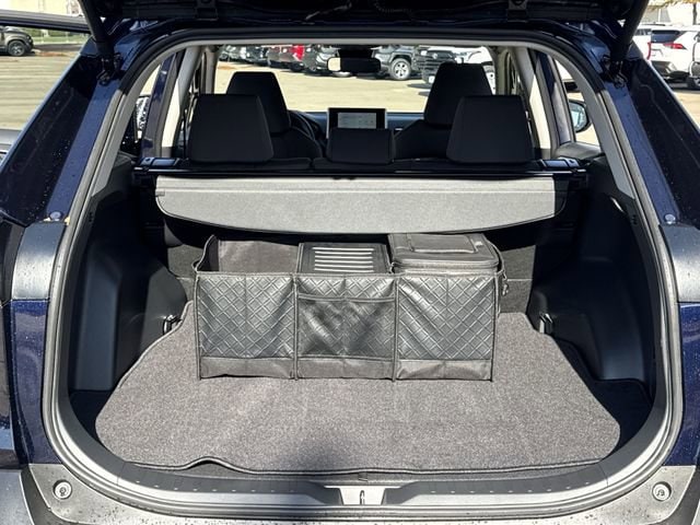 Thumbnail: 2025 Toyota RAV4 - 15