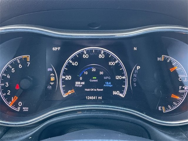 Thumbnail: 2014 Jeep Grand Cherokee - 16