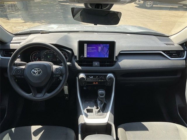 Thumbnail: 2025 Toyota RAV4 - 18