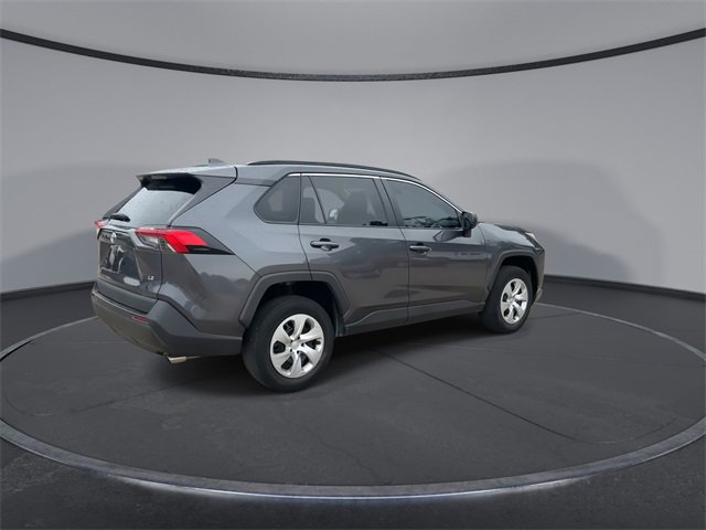2020 Toyota RAV4 LE 8