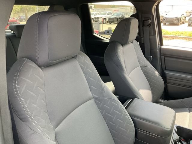 Thumbnail: 2024 Toyota Tacoma - 18