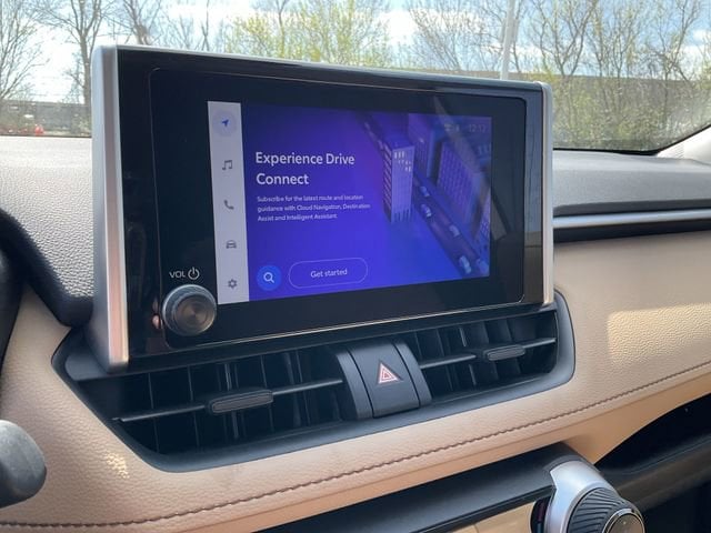 Thumbnail: 2025 Toyota RAV4 - 23