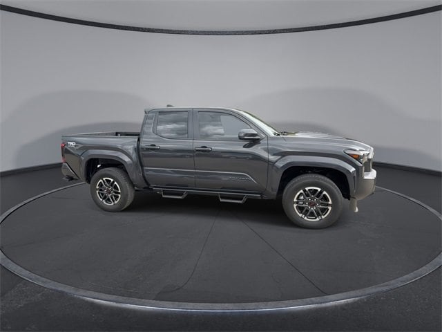 Thumbnail: 2025 Toyota Tacoma - 9