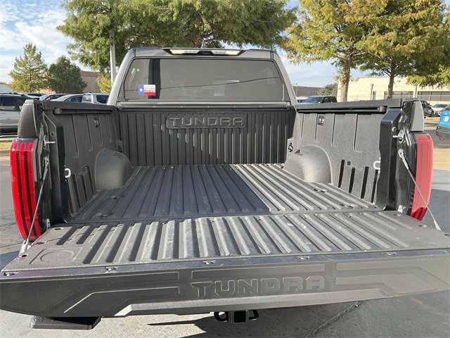 Thumbnail: 2025 Toyota Tundra - 16