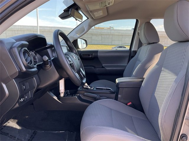 Thumbnail: 2022 Toyota Tacoma - 13