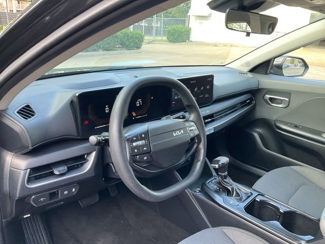 Thumbnail: 2025 Kia K4 - 10