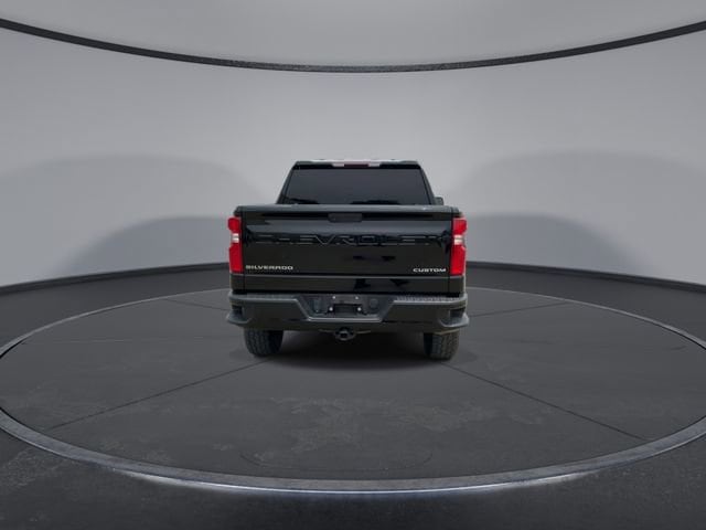 Thumbnail: 2022 Chevrolet Silverado 1500 - 6