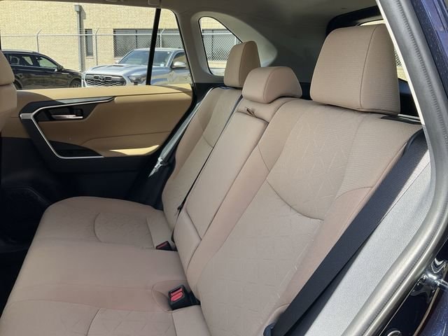 Thumbnail: 2025 Toyota RAV4 - 17