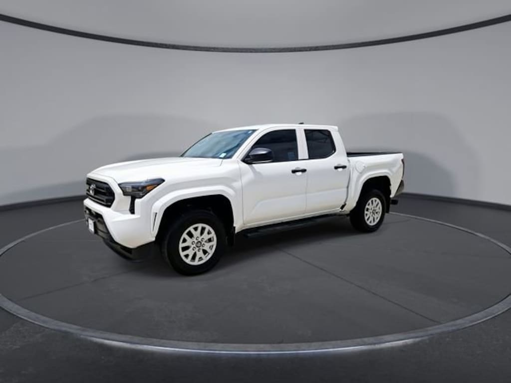 Used 2024 Toyota Tacoma SR Truck Double Cab