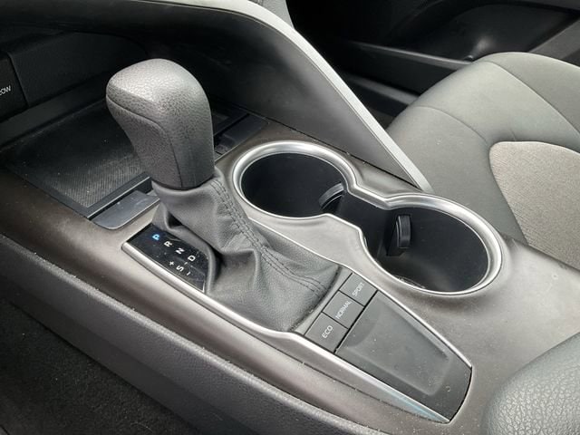 Thumbnail: 2023 Toyota Camry - 22