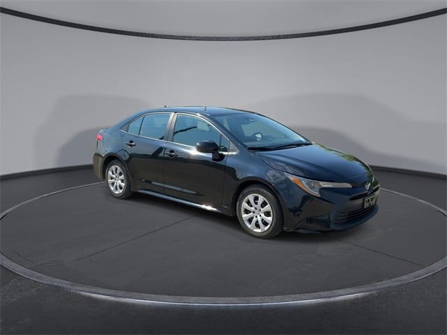 Thumbnail: 2024 Toyota Corolla - 2
