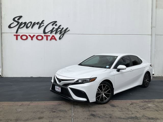 Thumbnail: 2023 Toyota Camry - 1