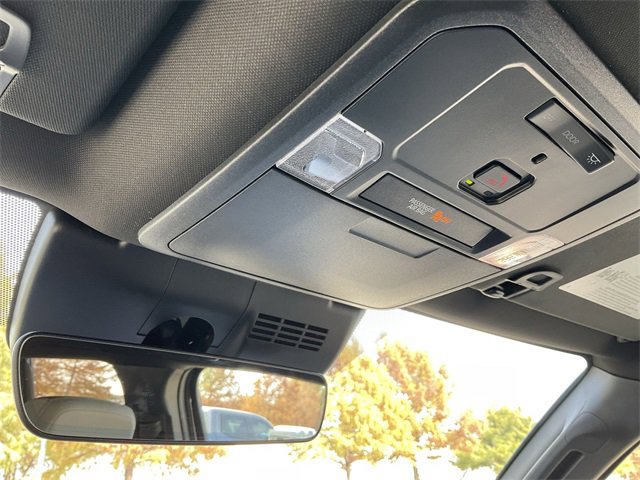 Thumbnail: 2025 Toyota Tacoma - 25