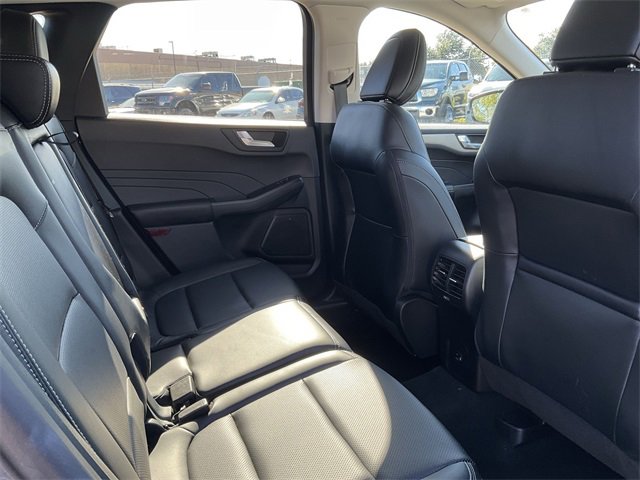 Thumbnail: 2021 Ford Escape - 16