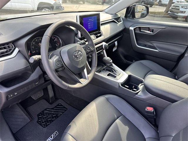 Thumbnail: 2025 Toyota RAV4 - 10