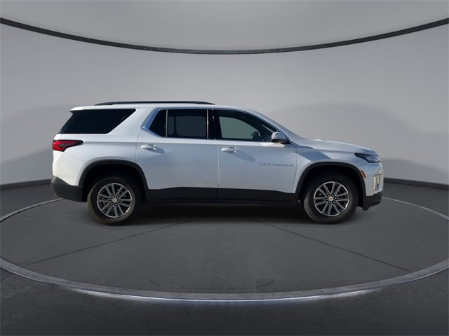 Thumbnail: 2023 Chevrolet Traverse - 9