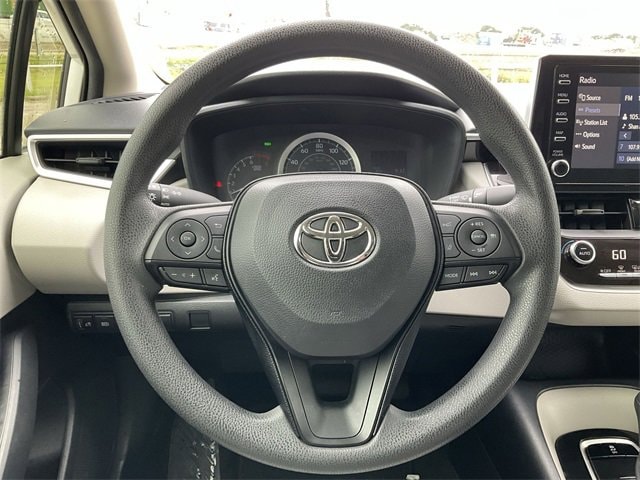 2020 Toyota Corolla LE 19