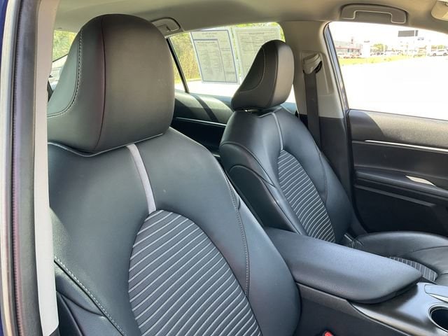 Thumbnail: 2024 Toyota Camry - 18