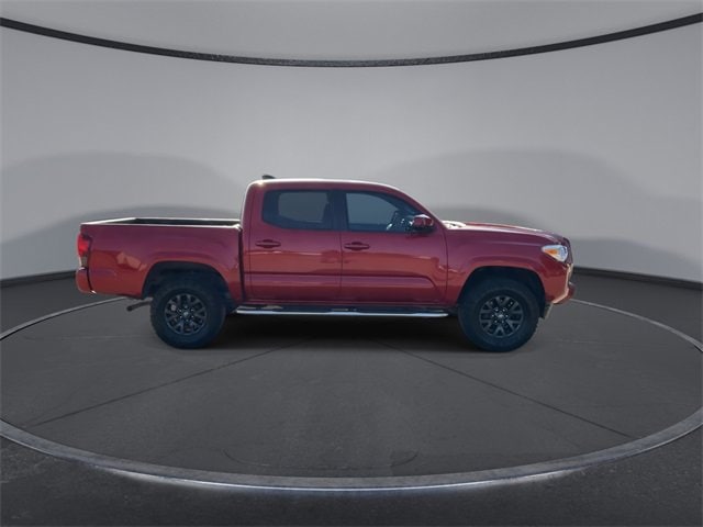 Thumbnail: 2020 Toyota Tacoma - 9