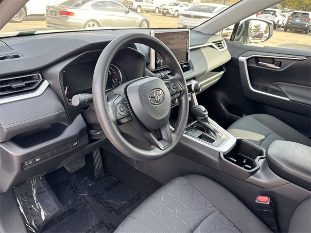 Thumbnail: 2025 Toyota RAV4 - 10