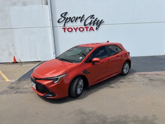 2025 Toyota Corolla SE CVT's photo