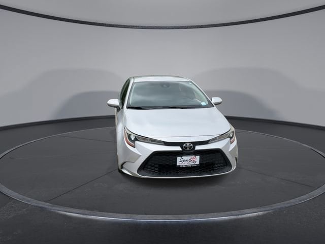 Thumbnail: 2021 Toyota Corolla - 3