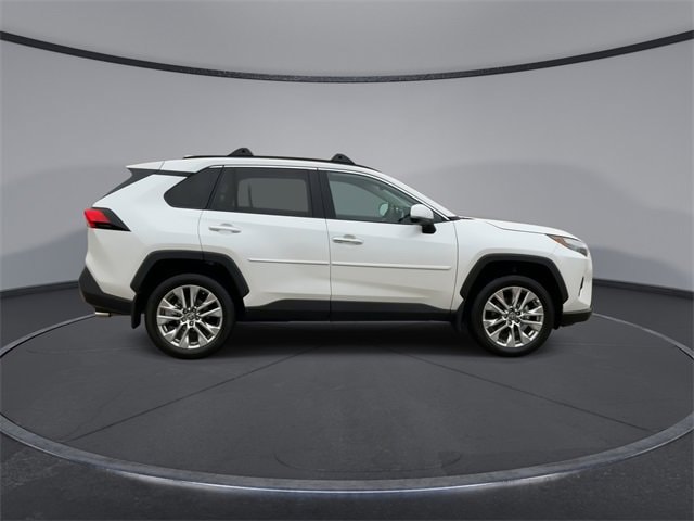 Thumbnail: 2025 Toyota RAV4 - 9