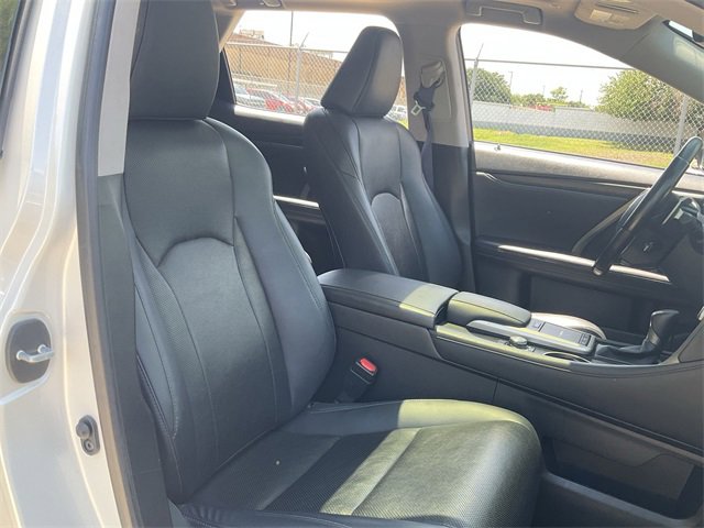 2022 Lexus RX 350L 19