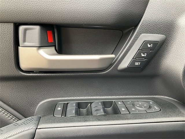 Thumbnail: 2026 Toyota 4Runner - 14