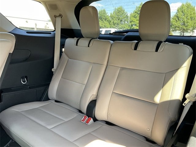 Thumbnail: 2023 Ford Explorer - 16