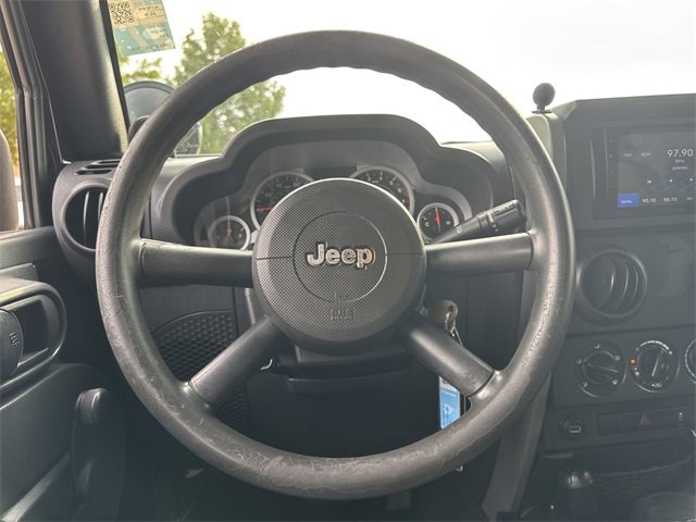 Thumbnail: 2010 Jeep Wrangler - 18