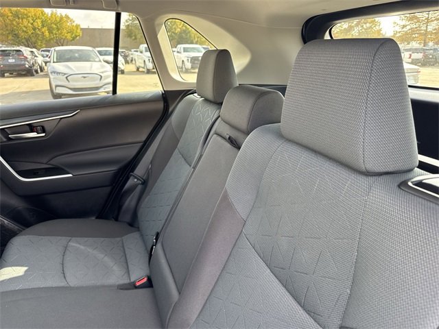 Thumbnail: 2025 Toyota RAV4 - 16