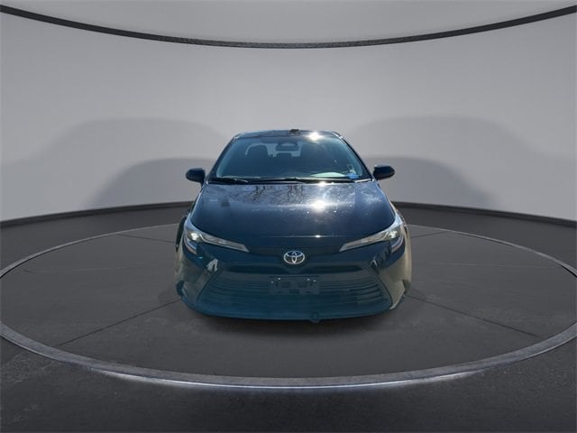 Thumbnail: 2024 Toyota Corolla - 3