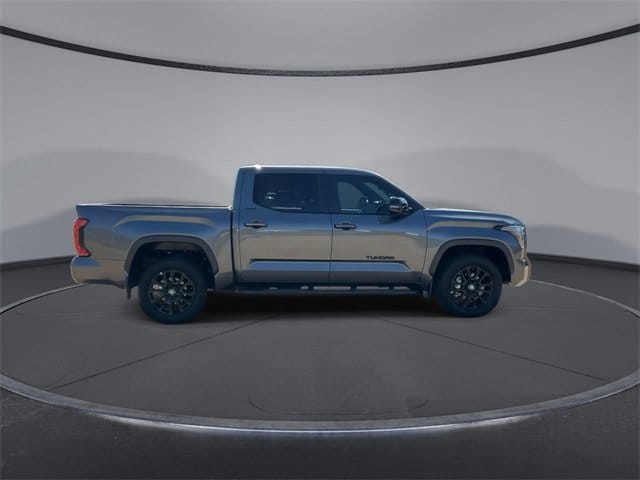 Thumbnail: 2025 Toyota Tundra - 9