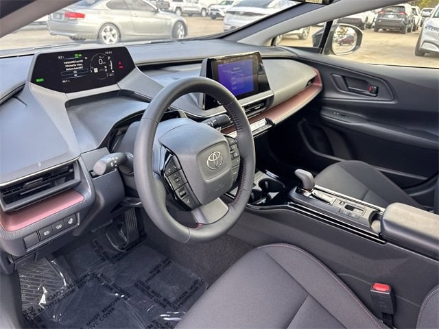 Thumbnail: 2025 Toyota Prius - 10