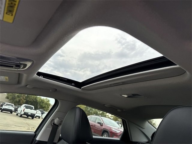 Thumbnail: 2022 Hyundai Elantra - 13