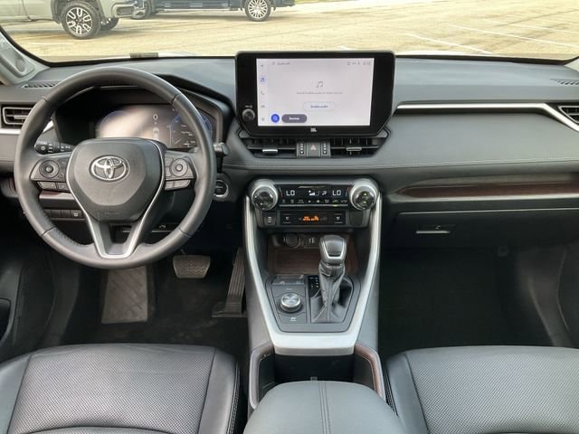 Thumbnail: 2023 Toyota RAV4 - 18