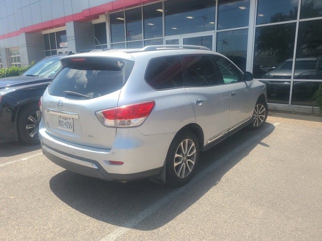 Thumbnail: 2014 Nissan Pathfinder - 8