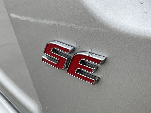 Thumbnail: 2023 Toyota Corolla - 10