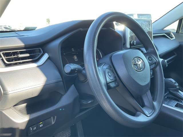 Thumbnail: 2024 Toyota RAV4 - 10