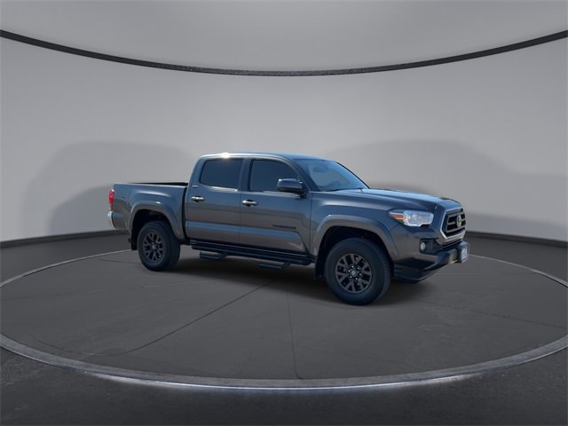 2022 Toyota Tacoma SR5 V6 photo 2